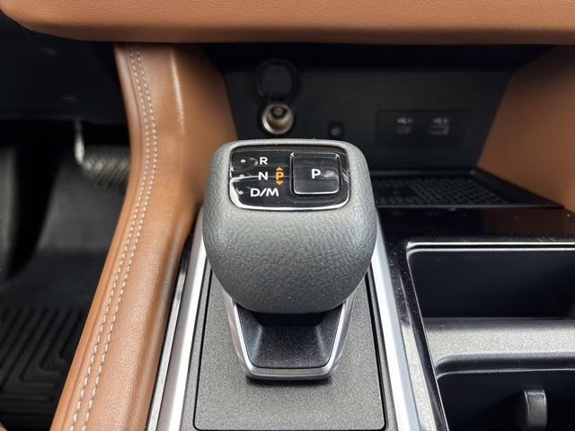 2023 Deep Ocean Blue Pearl Nissan Pathfinder Platinum 4X4 SUV