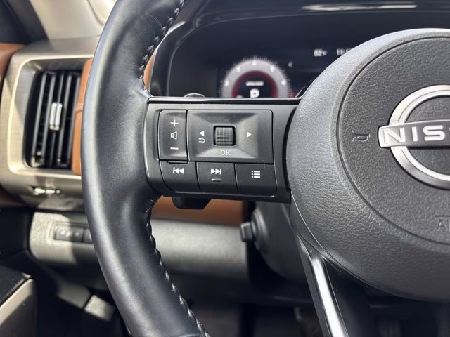 2023 Deep Ocean Blue Pearl Nissan Pathfinder Platinum 4X4 SUV