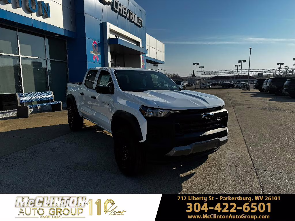 2026 Summit White Chevrolet Colorado 4WD Trail Boss 4X4 Truck