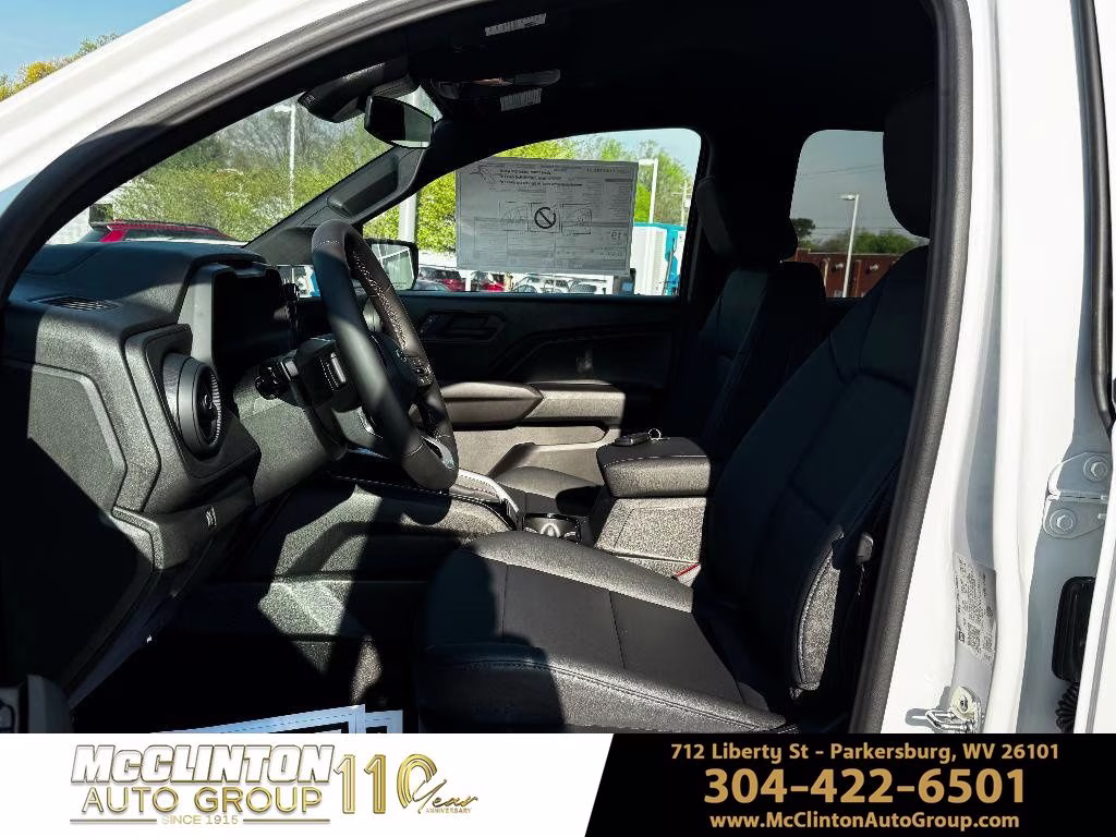 2026 Summit White Chevrolet Colorado Trail Boss 4X4 Truck