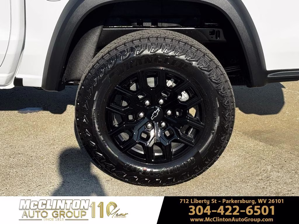 2026 Summit White Chevrolet Colorado Trail Boss 4X4 Truck