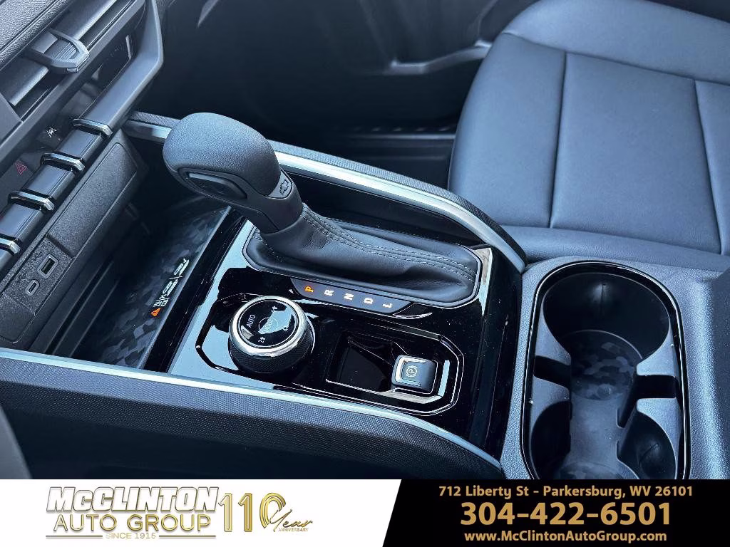 2026 Summit White Chevrolet Colorado Trail Boss 4X4 Truck