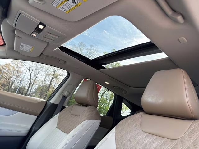 2025 Super Black Nissan Murano Platinum AWD SUV