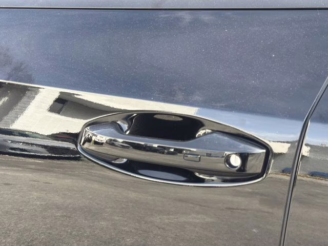 2025 Super Black Nissan Murano Platinum AWD SUV