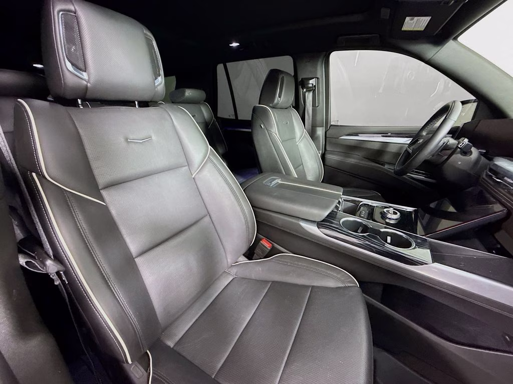 2025 Crystal White Tricoat Cadillac Escalade Sport 4X4 SUV