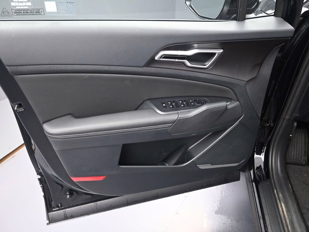 2026 Ebony Black Kia Sportage EX AWD SUV