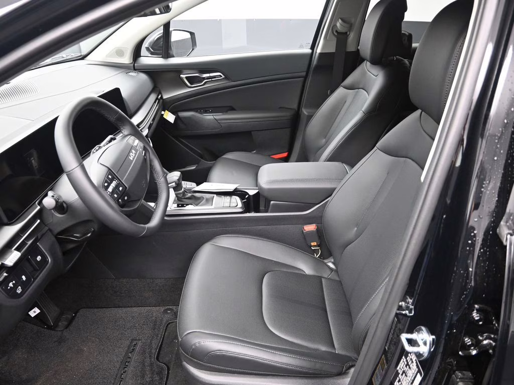 2026 Ebony Black Kia Sportage EX AWD SUV
