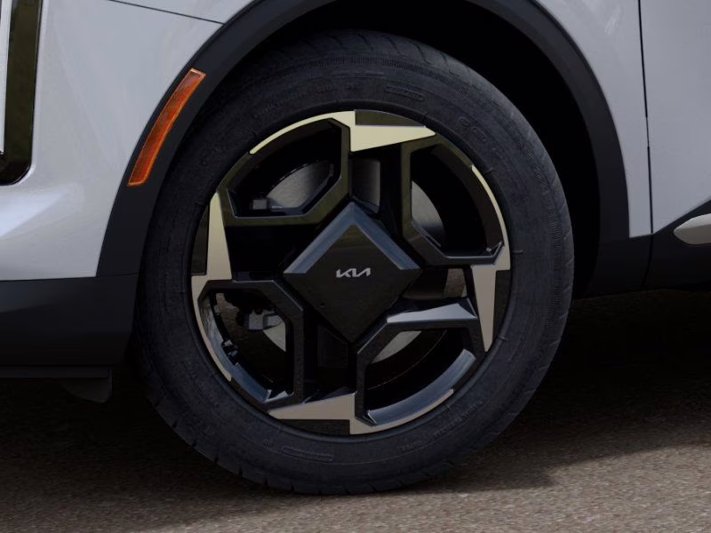 2026 Glacial White Pearl Kia Sportage EX FWD SUV