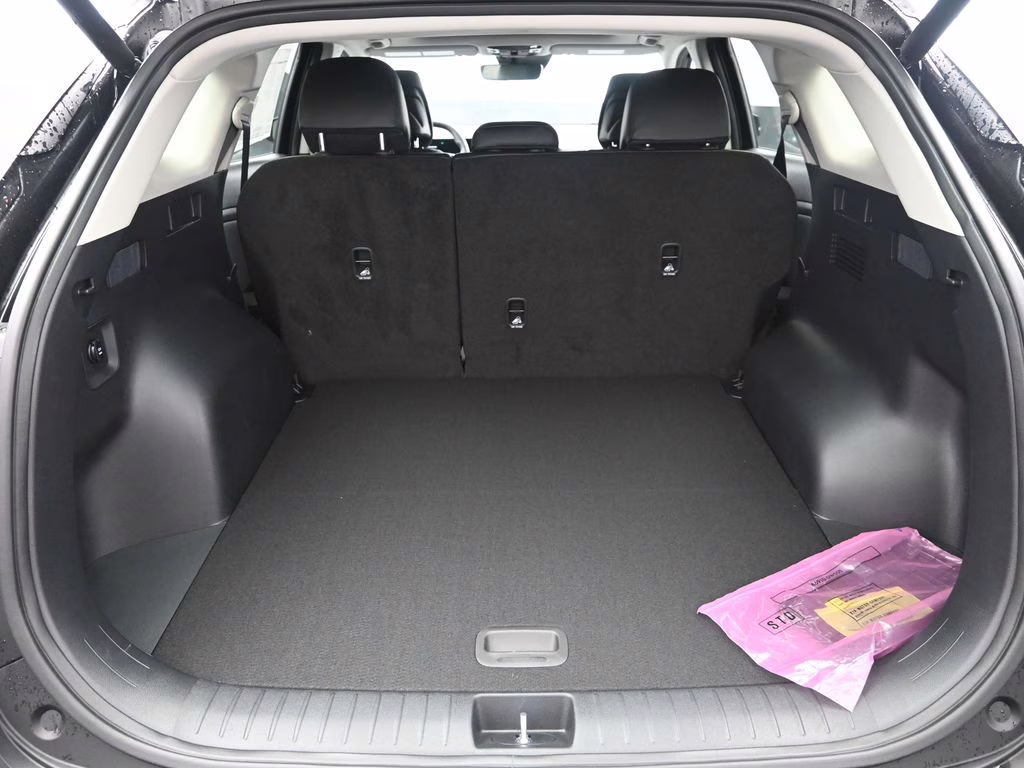 2026 Ebony Black Kia Sportage EX AWD SUV