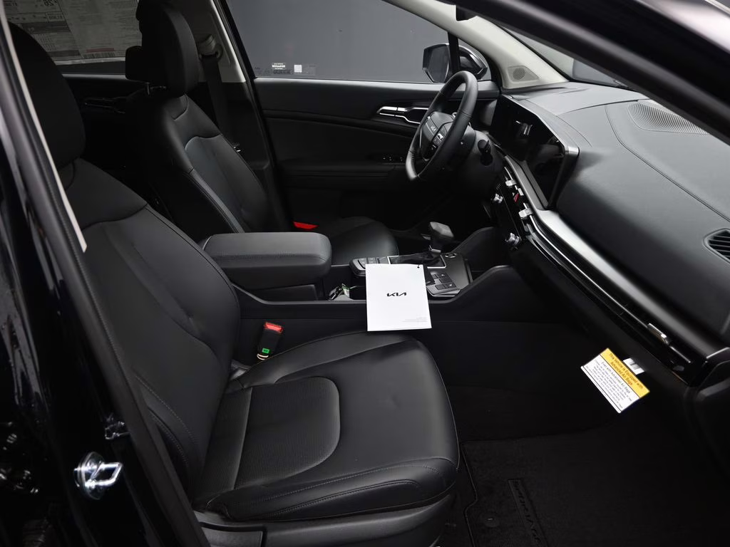 2026 Ebony Black Kia Sportage EX AWD SUV