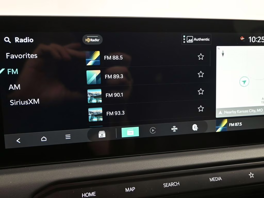 2027 Glacial White Pearl Kia Telluride X-Line SX-Prestige AWD SUV