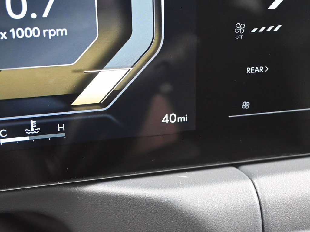 2027 Glacial White Pearl Kia Telluride X-Line SX-Prestige AWD SUV