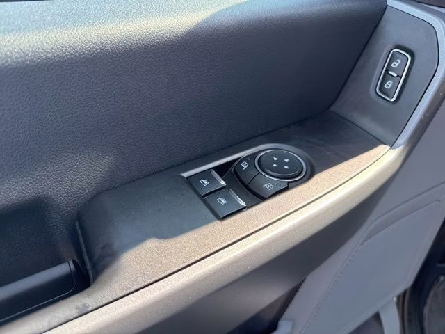 2024 Oxford White Ford Super Duty F-350 SRW XL 4X4 Truck