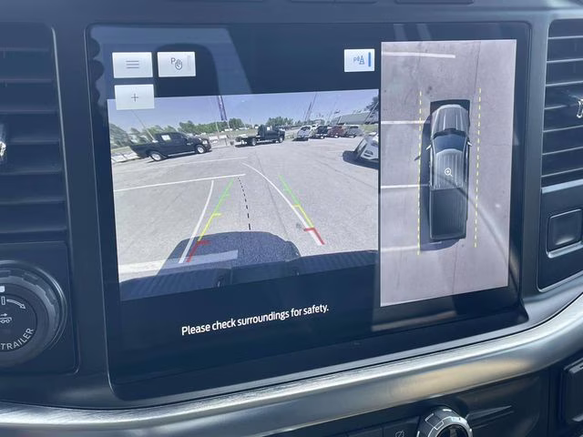 2023 White Metallic Ford F-150 Lariat 4X4 Truck