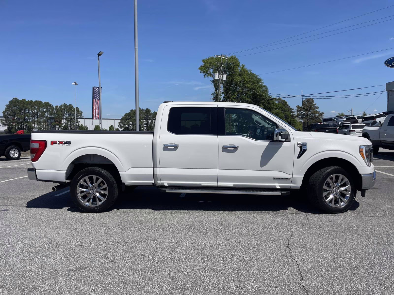 2023 White Metallic Ford F-150 Lariat 4X4 Truck