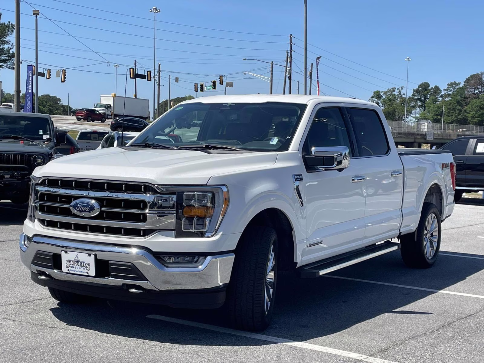 2023 White Metallic Ford F-150 Lariat 4X4 Truck