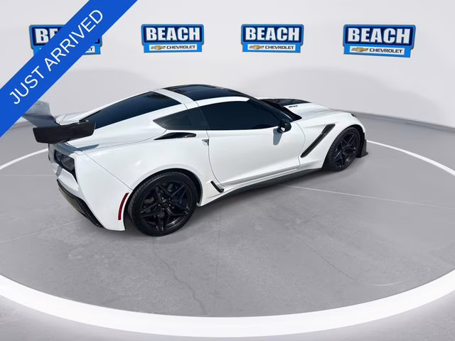 2019 Arctic White Chevrolet Corvette ZR1 RWD Coupe