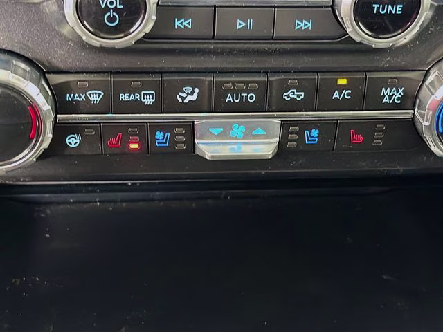 2026 Avalanche Ford Super Duty F-250 SRW Lariat ROUSH 4X4 Truck
