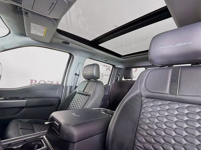 2026 Avalanche Ford Super Duty F-250 SRW Lariat ROUSH 4X4 Truck