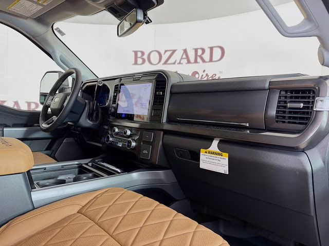 2026 Oxford White Ford Super Duty F-250 SRW Lariat AG WAGON PRORODEO 4X4 Truck