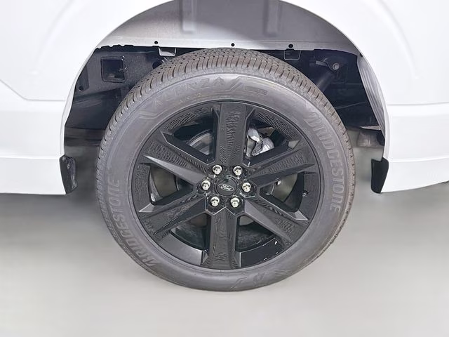 2026 Oxford White Ford F-150 STX 4X4 Truck