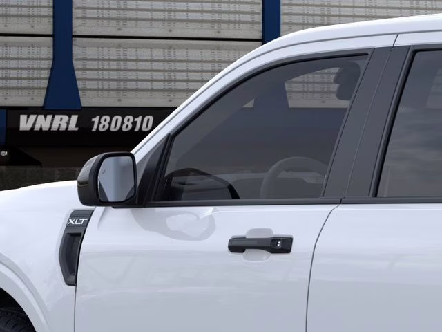 2026 Oxford White Ford Maverick XLT FWD Truck