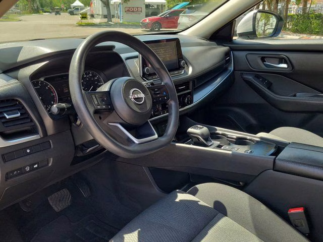 2024 Brilliant Silver Metallic Nissan Rogue SV FWD SUV