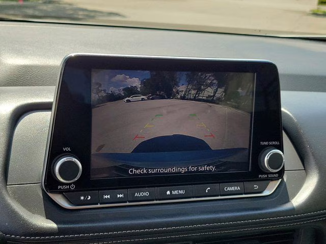 2024 Brilliant Silver Metallic Nissan Rogue SV FWD SUV