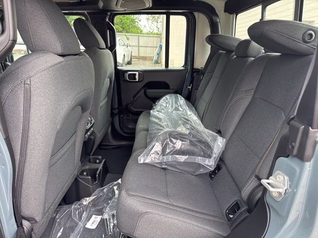 2026 Anvil Clearcoat Jeep Gladiator Sport 4X4 Truck