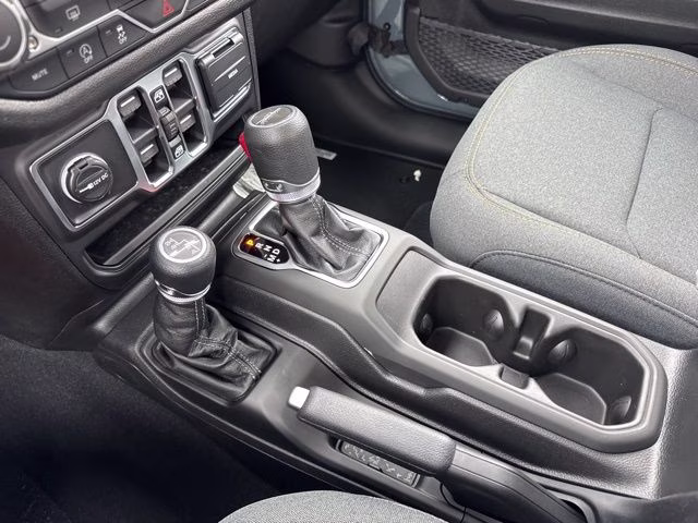 2026 Anvil Clearcoat Jeep Gladiator Sport 4X4 Truck