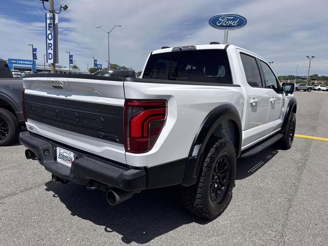 2024 Oxford White Ford F-150 Raptor 4X4 Truck