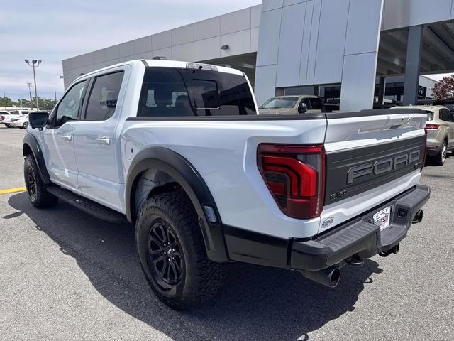 2024 Oxford White Ford F-150 Raptor 4X4 Truck
