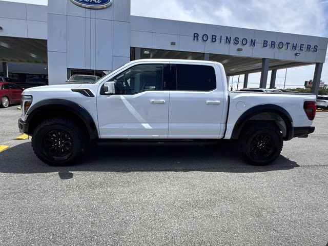 2024 Oxford White Ford F-150 Raptor 4X4 Truck