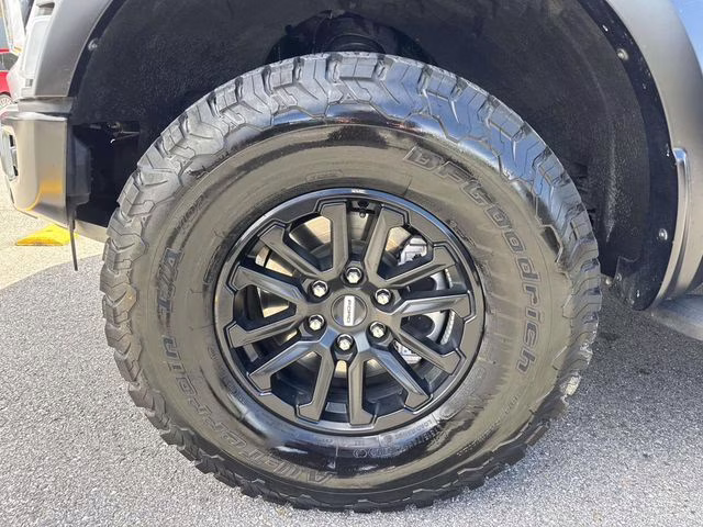 2024 Oxford White Ford F-150 Raptor 4X4 Truck