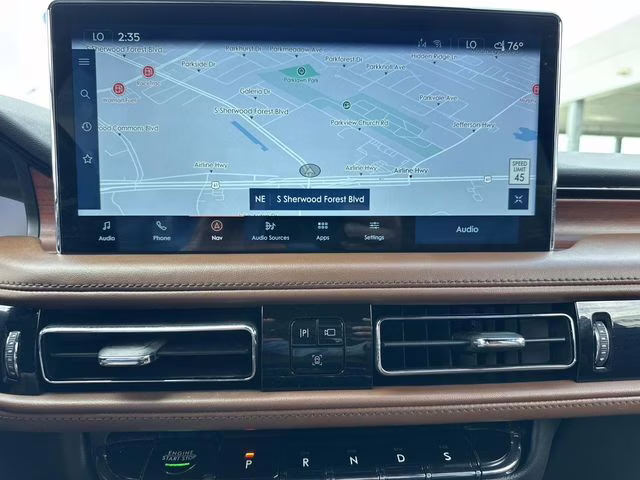 2021 White Lincoln Nautilus Reserve AWD SUV