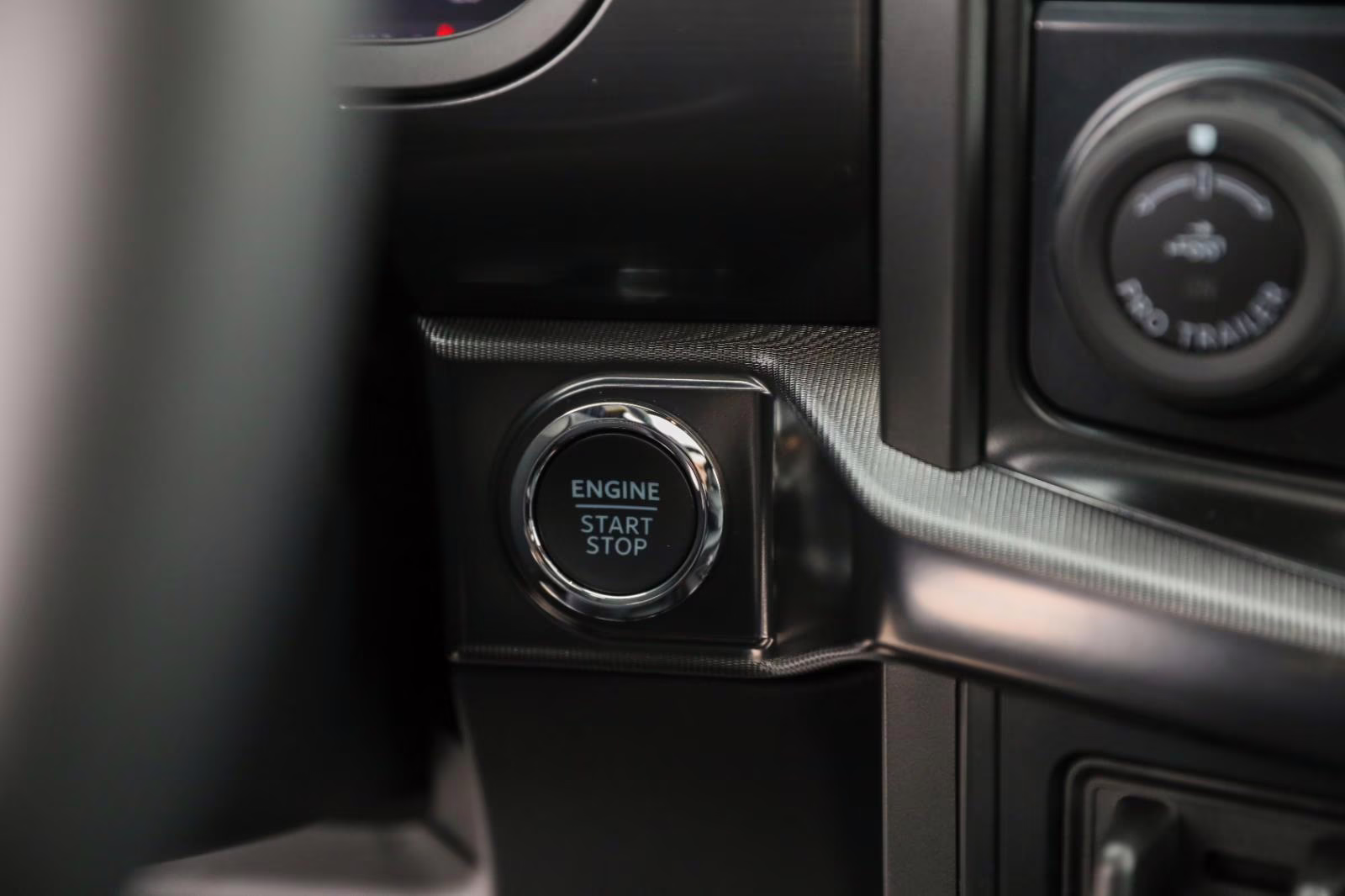 2026 Agate Black Metallic Ford F-150 LARIAT 4X4 Truck