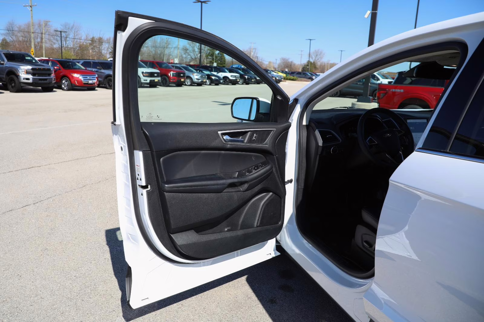 2023 Oxford White Ford Edge SEL AWD SUV
