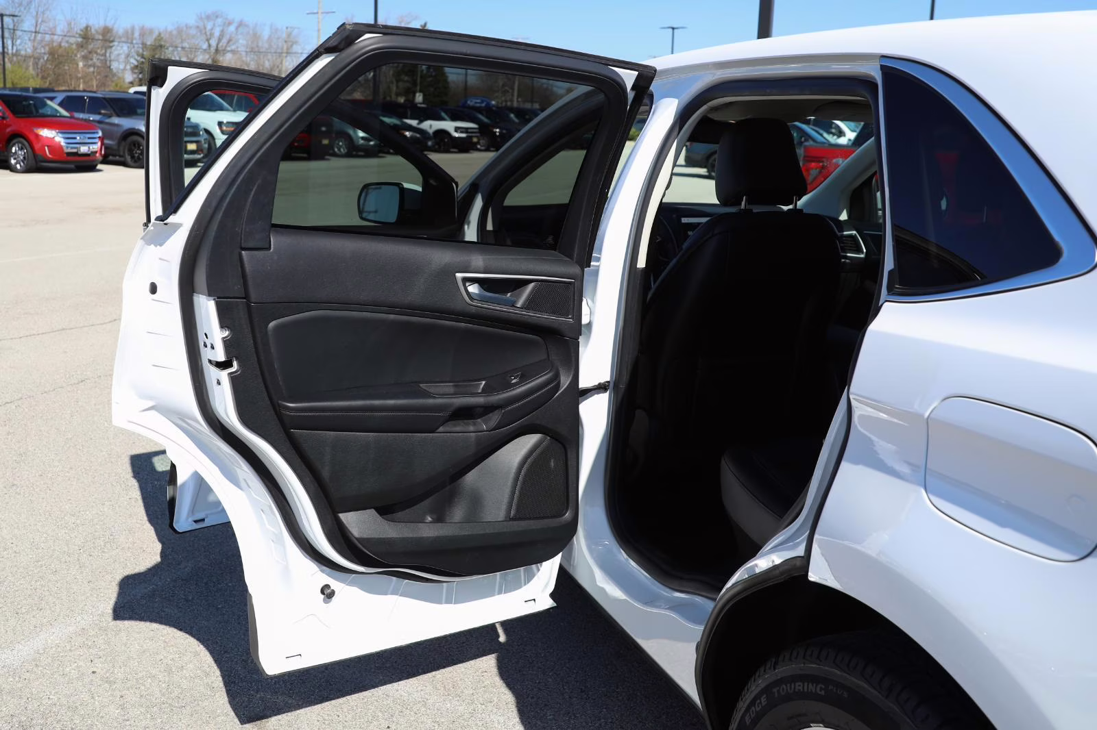 2023 Oxford White Ford Edge SEL AWD SUV