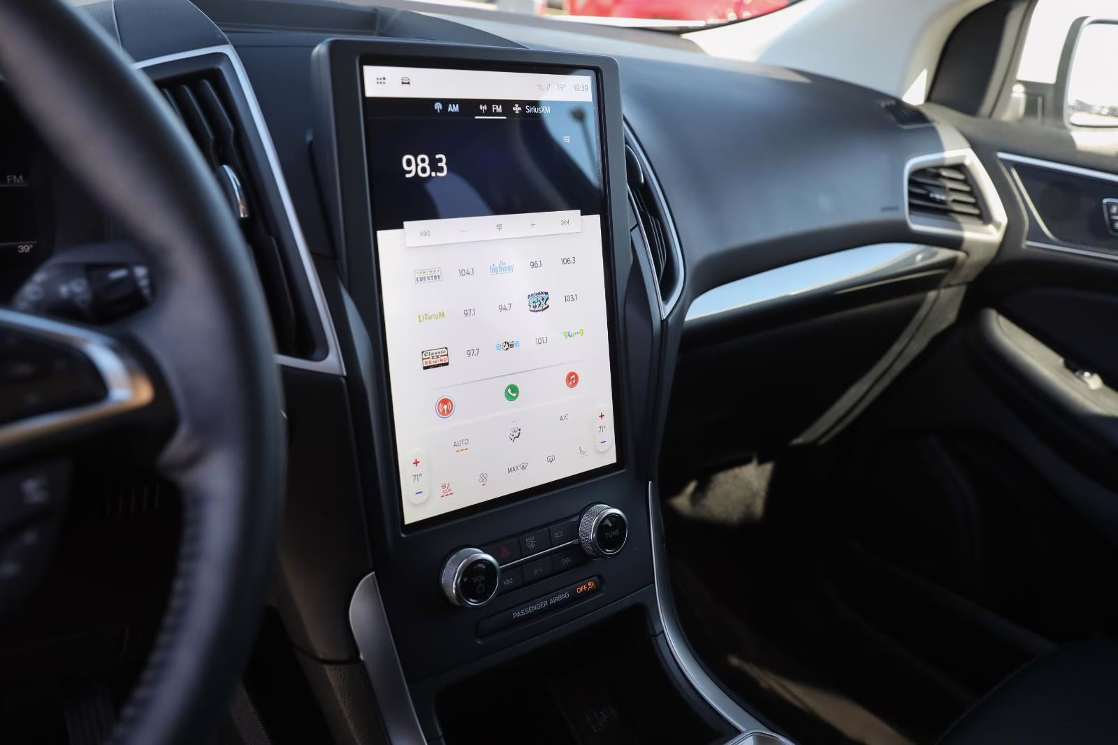 2023 Oxford White Ford Edge SEL AWD SUV