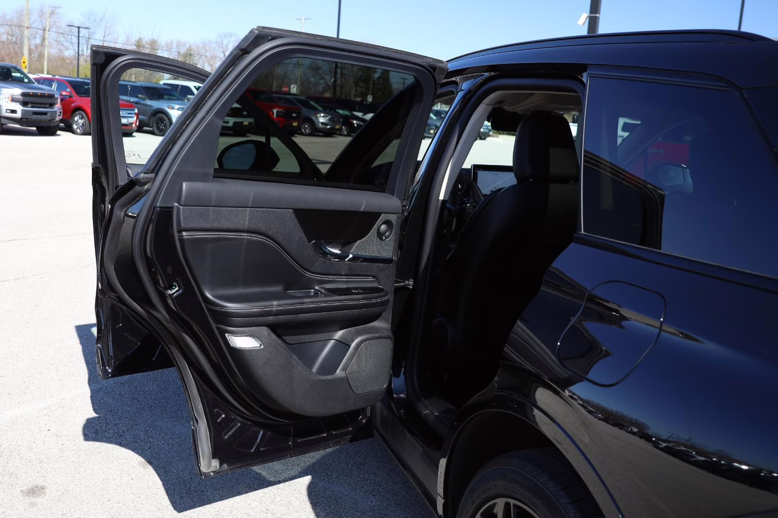 2023 Infinite Black Lincoln Corsair Reserve FWD SUV