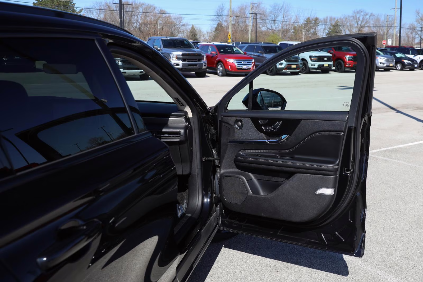 2023 Infinite Black Lincoln Corsair Reserve FWD SUV