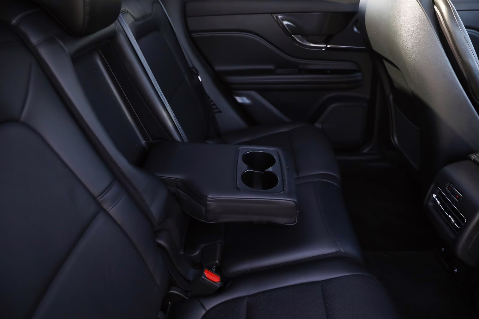 2023 Infinite Black Lincoln Corsair Reserve FWD SUV