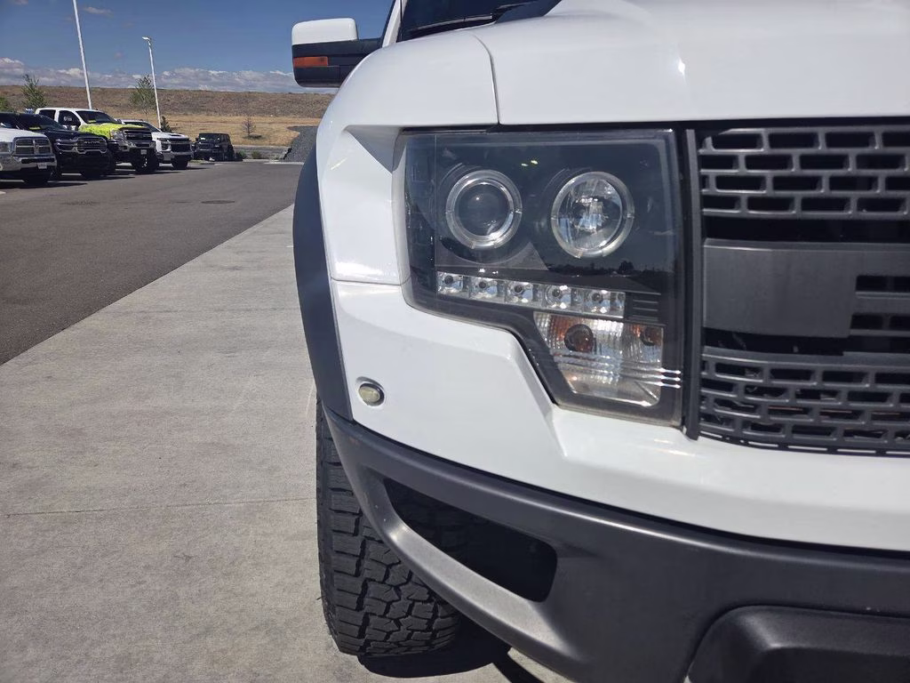 2011 Oxford White Ford F-150 SVT Raptor 4X4 Truck