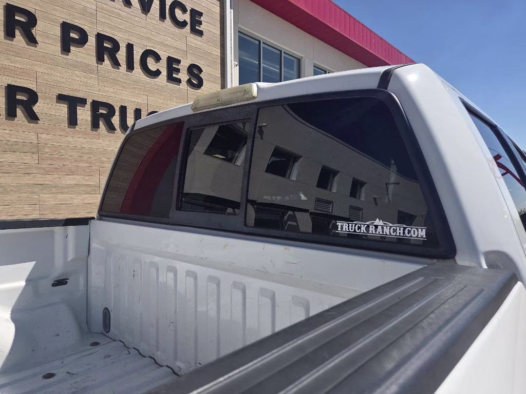 2011 Oxford White Ford F-150 SVT Raptor 4X4 Truck