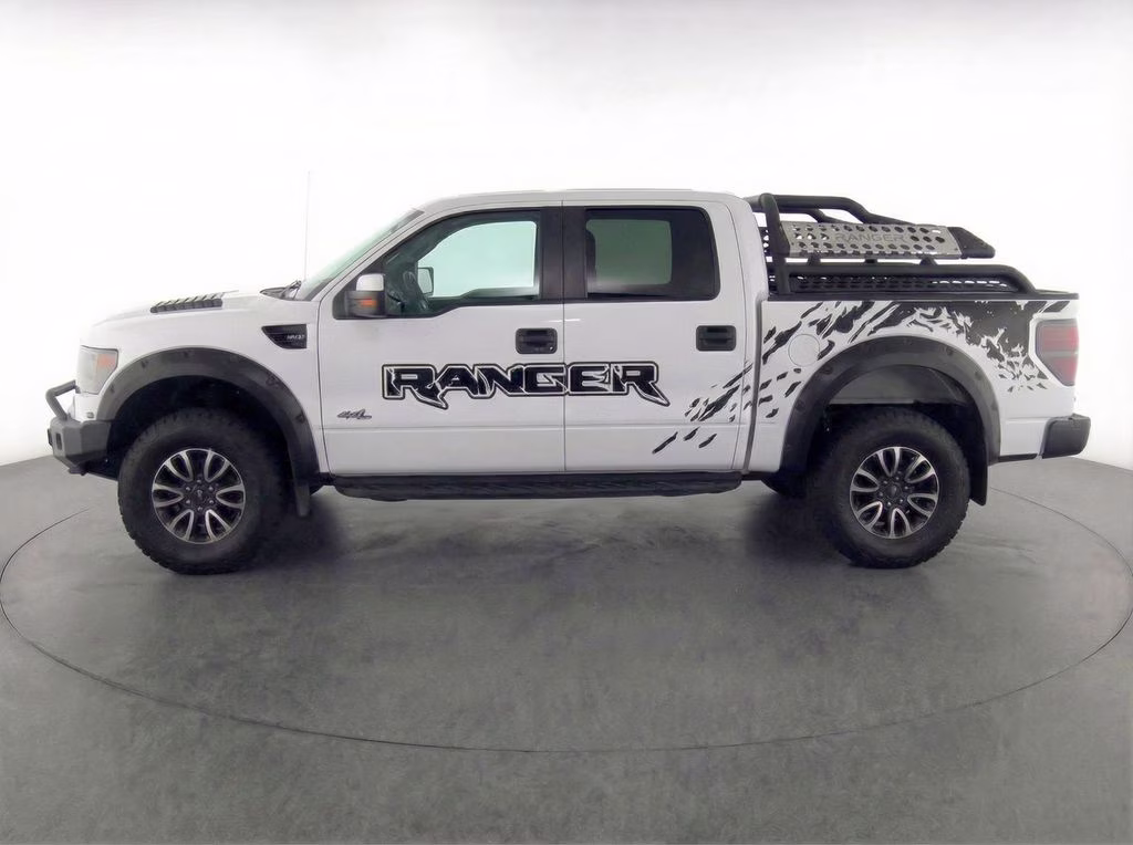 2014 Oxford White Ford F-150 SVT Raptor 4X4 Truck