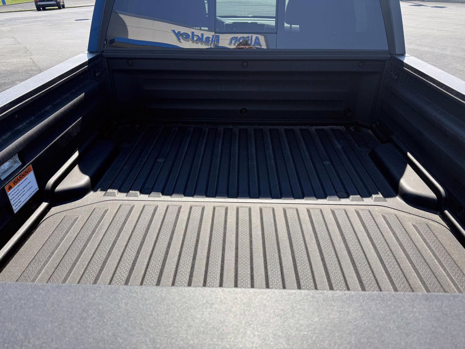 2026 Platinum White Pearl Honda Ridgeline Black Edition Two-Tone AWD Truck