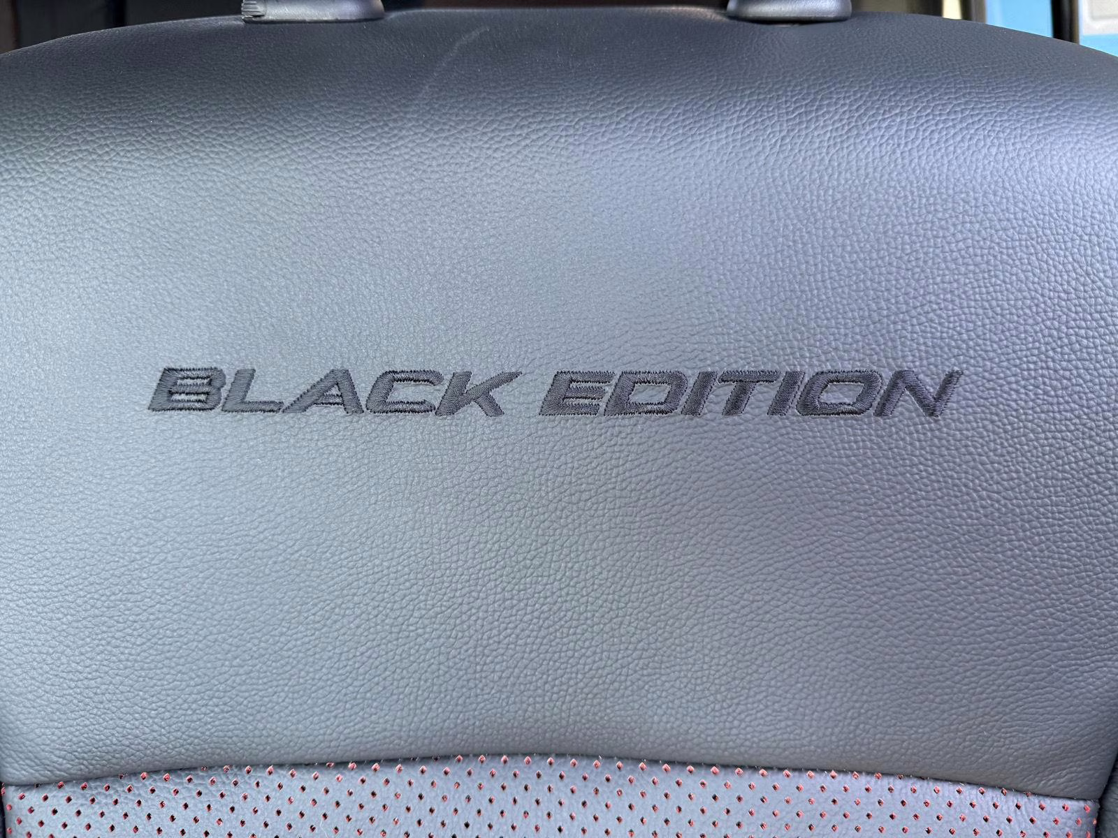 2026 Platinum White Pearl Honda Ridgeline Black Edition Two-Tone AWD Truck