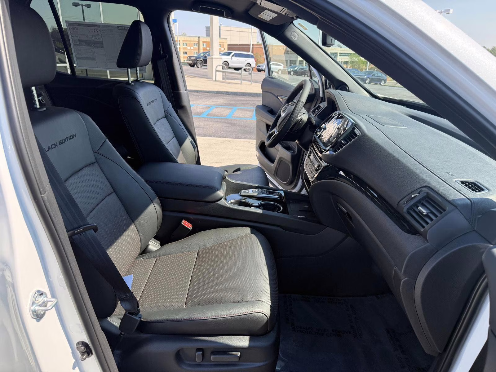 2026 Platinum White Pearl Honda Ridgeline Black Edition Two-Tone AWD Truck