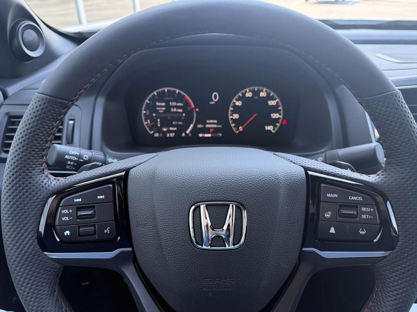 2026 Platinum White Pearl Honda Ridgeline Black Edition Two-Tone AWD Truck