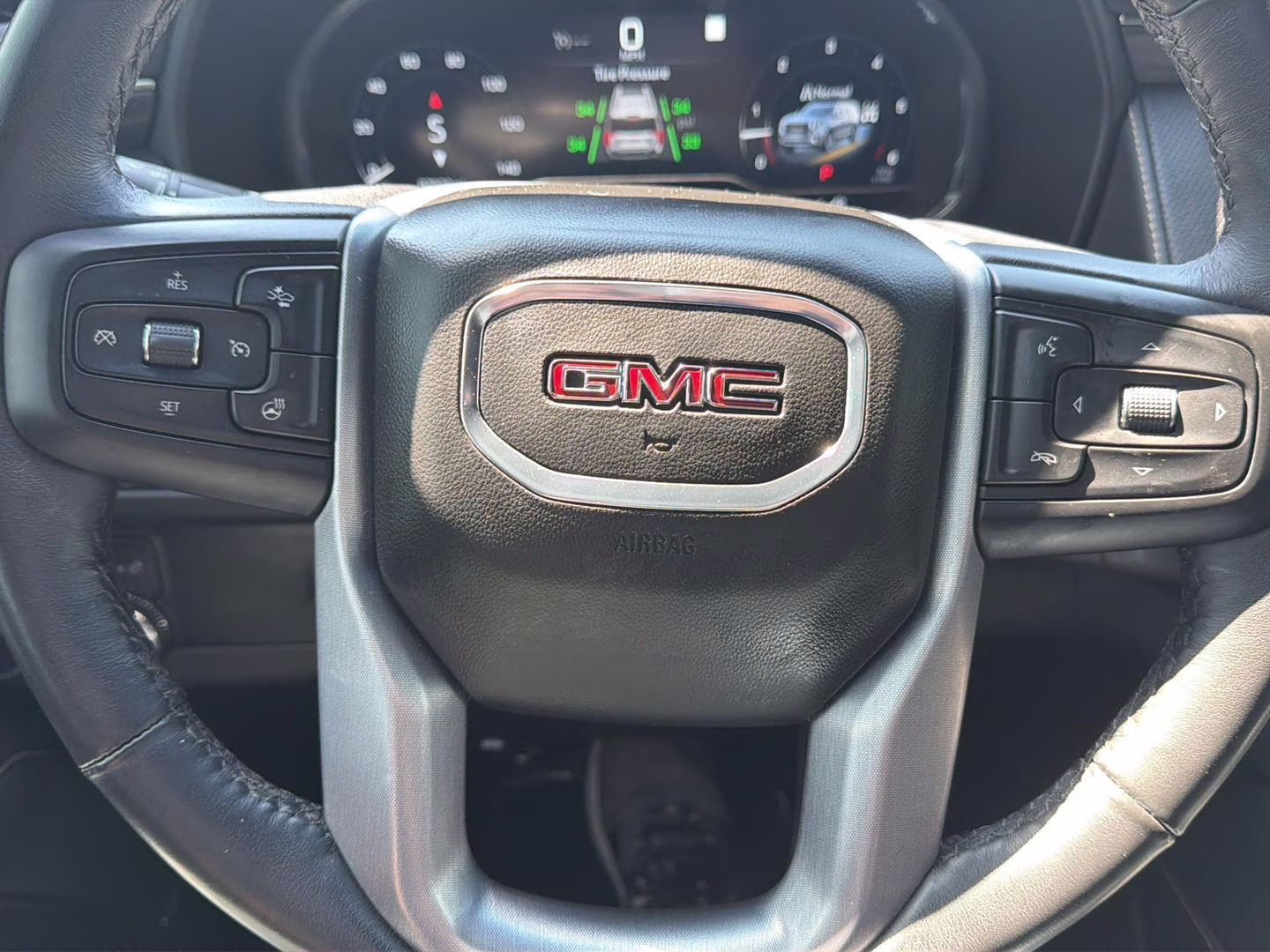 2022 Satin Steel Metallic GMC Yukon SLT 4X4 SUV